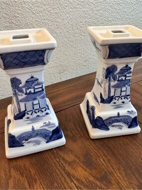 Vintage Japanese porcelain white & blue design candle holders set